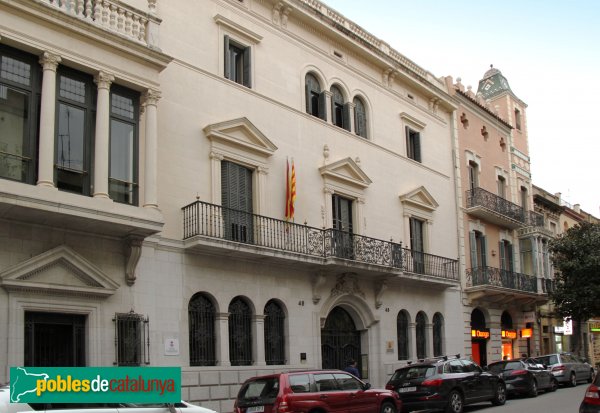 Figueres - Casa Pagès Bofill i casa Pagès Lloveras