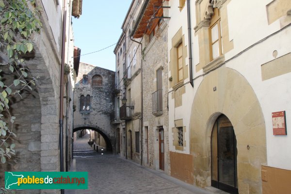 Anglès - Carrer d'Avall