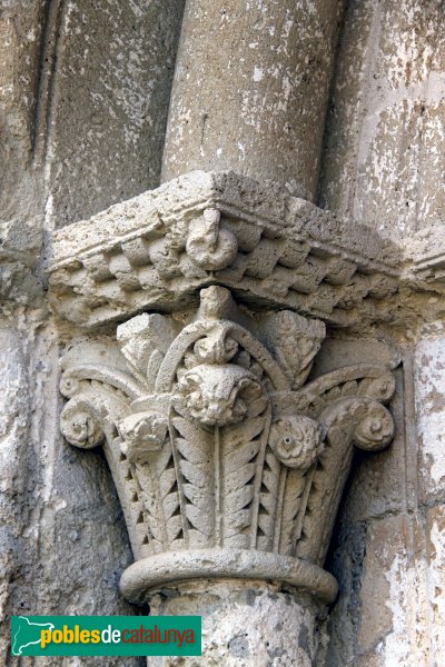 Sant Martí Sarroca - Església de Santa Maria, capitell portada