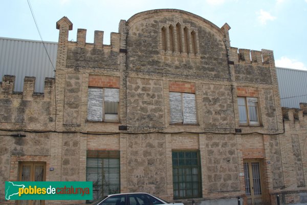 Sant Pere de Riudebitlles - Fàbrica de Ca l´Herrando