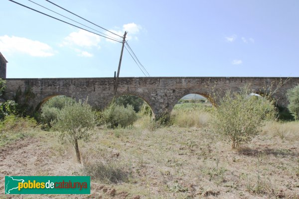 Sant Pere de Riudebitlles - Fàbrica i pont del Valls