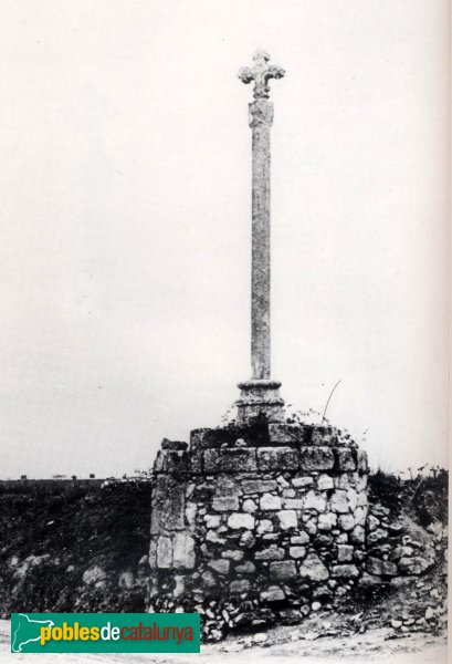 Vilafranca del Penedès - Creu de la Pelegrina (Foto: <i>Albert Bastardes: Les Creus al Vent</i>, 1916) Vilafranca del Penedès - Creu de la Pelegrina
