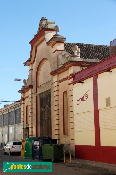 Vilafranca del Penedès - Magatzem Isidre Figueras (Foto: Albert Esteves, 2012) Vilafranca del Penedès - Magatzem Isidre Figueras