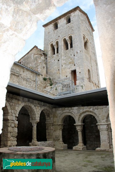 Avinyonet del Penedès - Sant Sebastià dels Gorgs, el claustre