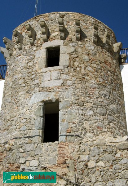 Arenys de Mar - Torre del carrer Ample (Foto: Albert Esteves, 2007) Arenys de Mar - Torre del carrer Ample