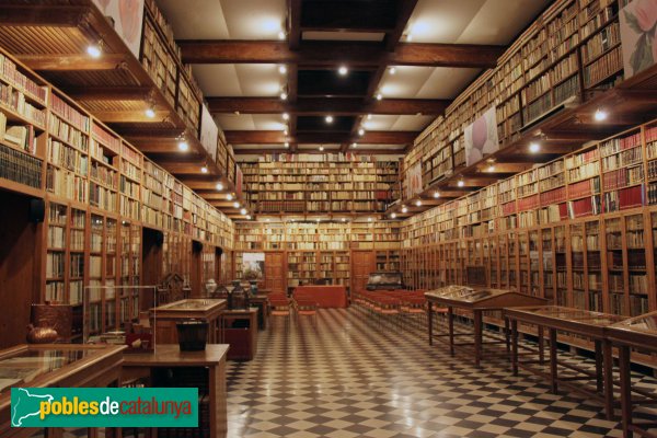 Peralada - Convent del Carme, biblioteca