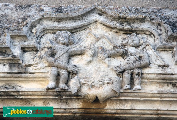 La Granada - Casa del Castlà, detall façana nord