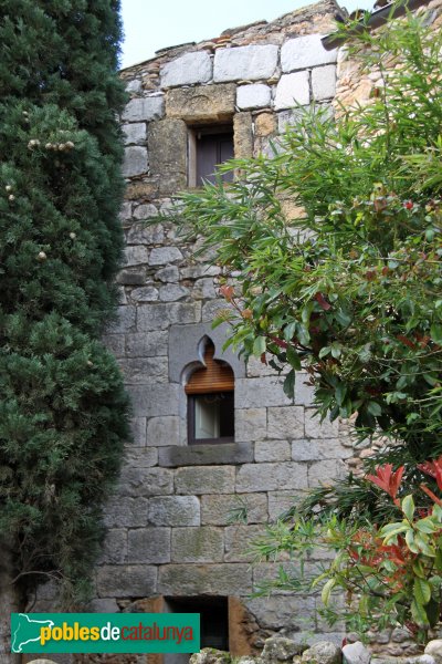 Ventalló - Torre de Cal Ferrer (Vila-robau)