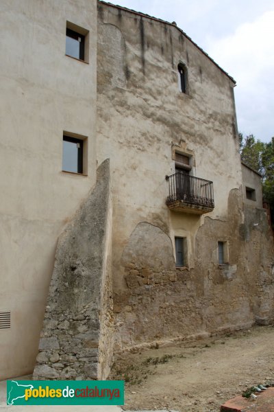 Sant Miquel de Fluvià - Antiga Rectoria