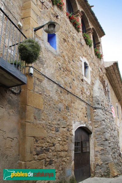 Palau de Santa Eulàlia - Nucli antic de Santa Eulàlia