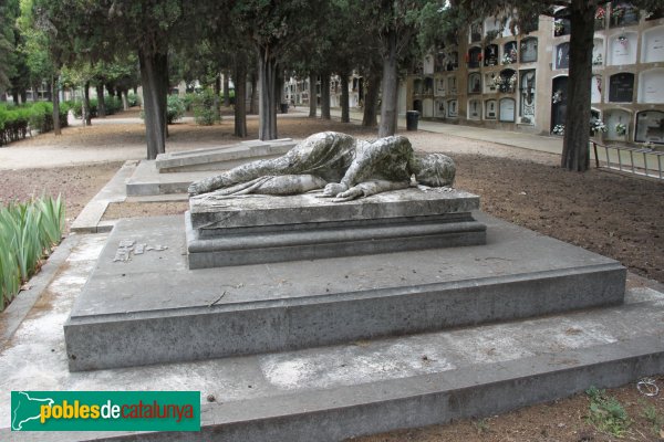 Sant Sadurní d'Anoia - Cementiri. Sepulcre Mir-Ragué