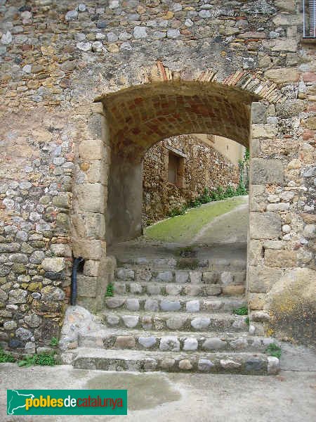 Bàscara - Portal de Calabuig