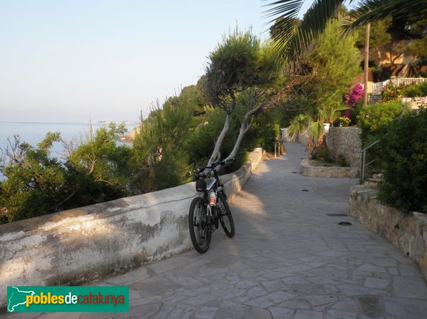 Roda de Barà - Camí de ronda des del Roc de Sant Gaietà