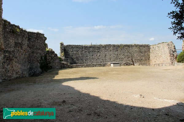 Gelida - Castell. Recinte sobirà