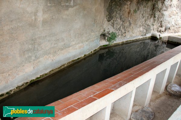 Sant Quintí de Mediona - Safareig del carrer de la Bòria