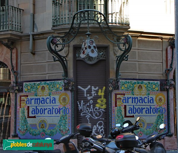 Barcelona - Farmàcia Viladot (Foto: Graciel·la Vidal, 2014) Barcelona - Farmàcia Viladot