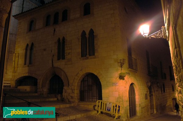 Montblanc - Casal dels Josa (Foto: <i>Isaac Fernández</i>, 2012) Montblanc - Casal dels Josa
