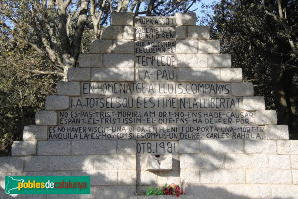 Agullana - Monument a Companys