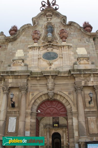 Cervera - Universitat, façana exterior