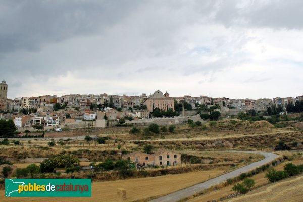 Cervera - Panoràmica general, amb la muralla