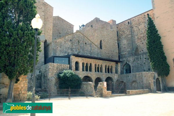Sant Feliu de Guíxols - Monestir (Foto: Albert Esteves, 2012) Sant Feliu de Guíxols - Monestir