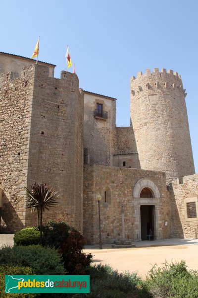 Sant Feliu de Guíxols - Monestir (Foto: Albert Esteves, 2012) Sant Feliu de Guíxols - Monestir