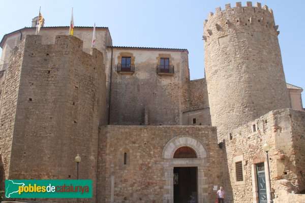 Sant Feliu de Guíxols - Monestir (Foto: Albert Esteves, 2012) Sant Feliu de Guíxols - Monestir
