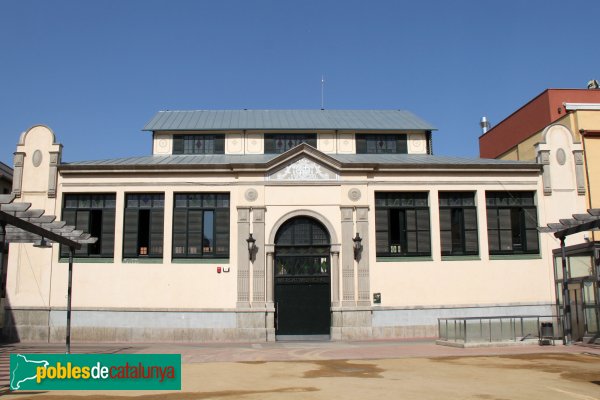 Sant Feliu de Guíxols - Mercat Municipal (Foto: Albert Esteves, 2012) Sant Feliu de Guíxols - Mercat Municipal