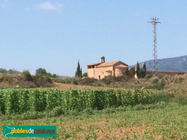 Ermita de Sant Pere d'Ullastre, vista des de la banda de l'absis