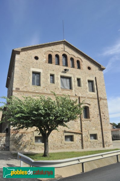 Caldes de Montbui - Torre Marimon (Foto: Joan Sánchez Sabé, 2010) Caldes de Montbui - Torre Marimon