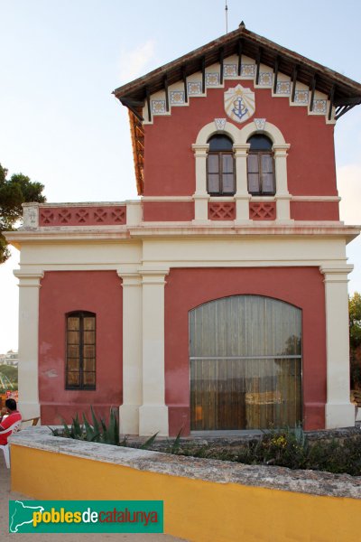 Sant Feliu de Guíxols - Edifici del Salvament (Foto: Albert Esteves, 2014) Sant Feliu de Guíxols - Edifici del Salvament