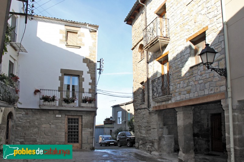 Palou de Sanaüja. Plaça Major