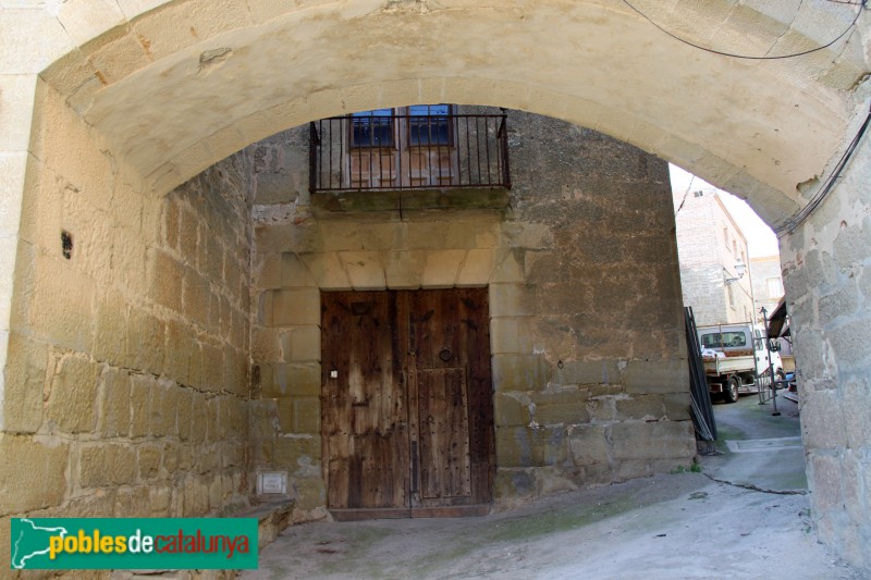 Riber - Ca l'Alió (Casa Solsona) (Foto: Albert Esteves, 2014) Riber - Ca l'Alió (Casa Solsona)