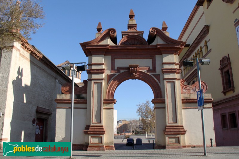 Barcelona - Palau de l'Agricultura (Teatre Lliure) (Foto: Albert Esteves, 2015) Barcelona - Palau de l'Agricultura (Teatre Lliure)