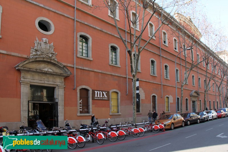 Barcelona - Caserna de Sant Agustí (Foto: Albert Esteves, 2015) Barcelona - Caserna de Sant Agustí