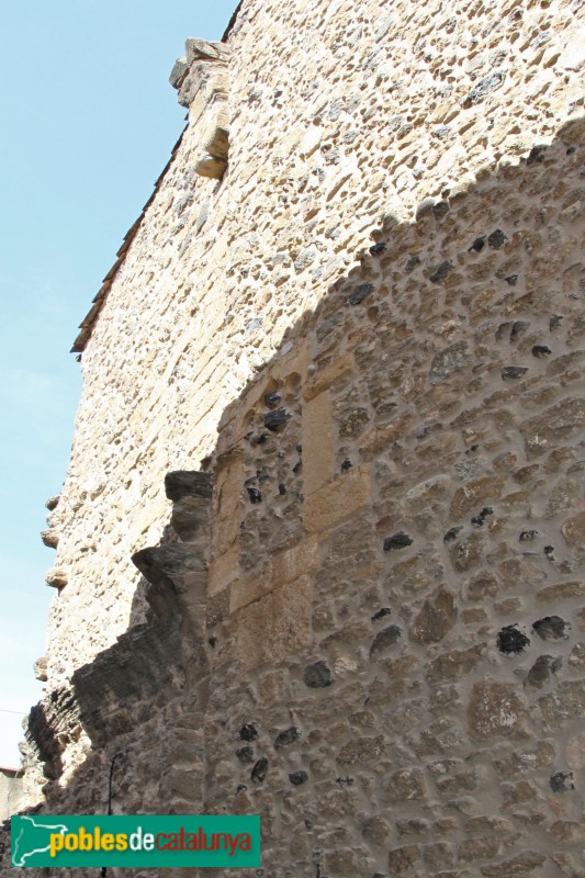 Rupià - Can Xiana, façana lateral (Foto: Albert Esteves, 2015) Rupià - Can Xiana, façana lateral