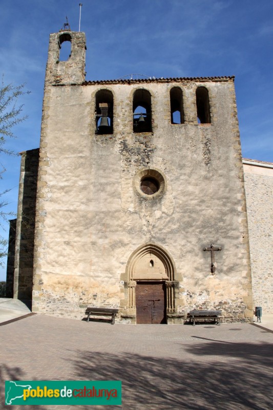 Foixà - Església de Sant Joan (Foto: Albert Esteves, 2015) Foixà - Església de Sant Joan