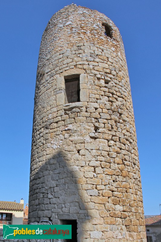 Bellcaire d'Empordà - Castell (Foto: Albert Esteves, 2015) Bellcaire d'Empordà - Castell
