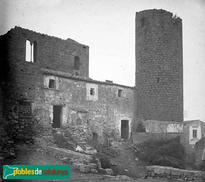 Bellcaire d'Empordà - Castell (Foto: Josep Salvany -Biblioteca de Catalunya-, 1916) Bellcaire d'Empordà - Castell