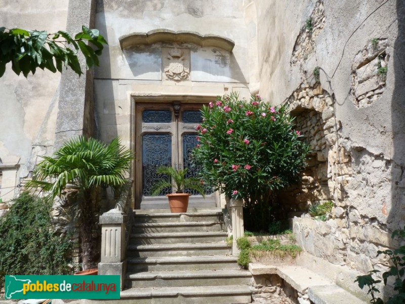 Sant Pere Sallavinera - Can Ribalta (Foto: Valentí Pons, 2015) Sant Pere Sallavinera - Can Ribalta