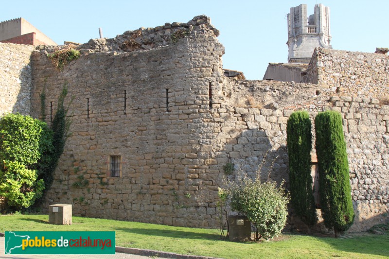 Torroella de Montgrí - Muralla (Foto: Albert Esteves, 2015) Torroella de Montgrí - Muralla