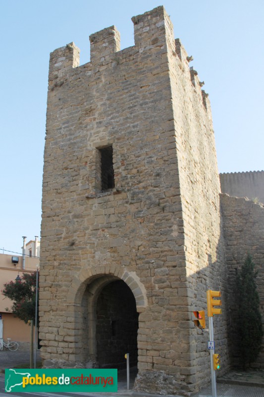 Torroella de Montgrí - Portal de Santa Caterina (Foto: Albert Esteves, 2015) Torroella de Montgrí - Portal de Santa Caterina