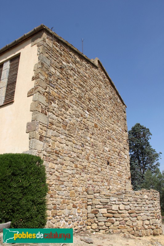 Ullastret - Mur del castell de Sant Andreu (Foto: Albert Esteves, 2015) Ullastret - Mur del castell de Sant Andreu