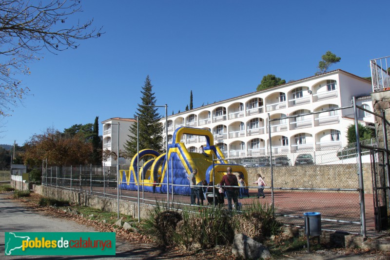 Sant Quirze Safaja - Mas Badó, edifici nou