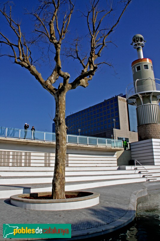 Barcelona - Parc de l'Espanya Industrial (Foto: Alfred Abad, 2010) Barcelona - Parc de l'Espanya Industrial