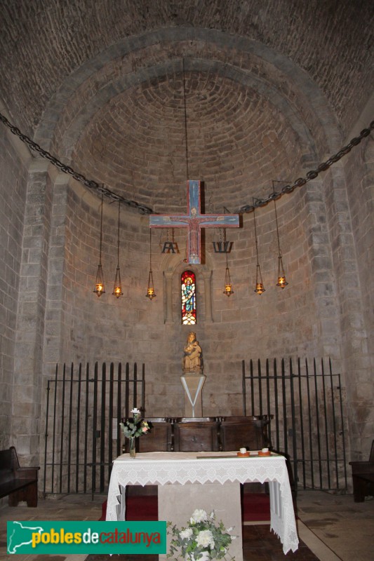 L'Estany - Església del Monestir, presbiteri (Foto: Albert Esteves, 2016) L'Estany - Església del Monestir, presbiteri