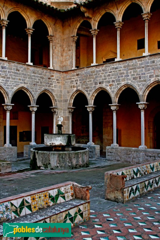 Barcelona - Monestir de Pedralbes, claustre