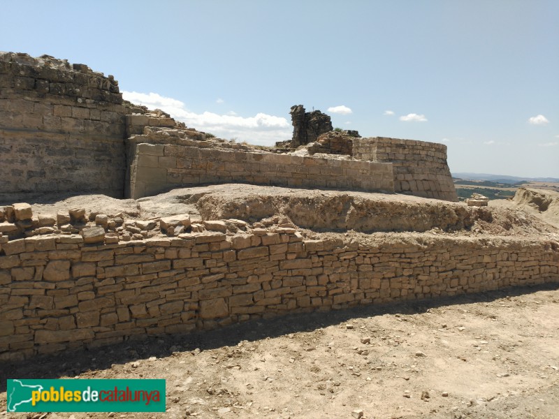 Veciana - Castell de Segur, en procés de restauració