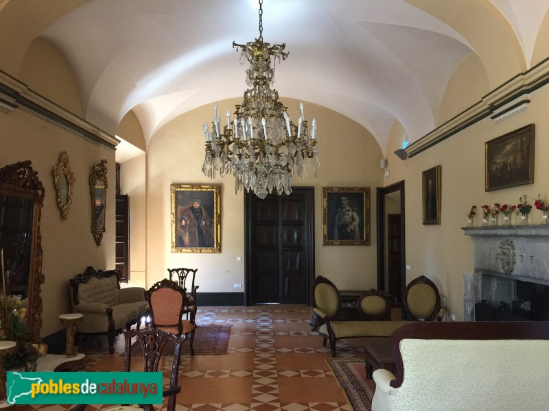 Torroella de Montgrí - Palau Reial (Mirador), interior (Foto: Albert Esteves, 2016) Torroella de Montgrí - Palau Reial (Mirador), interior