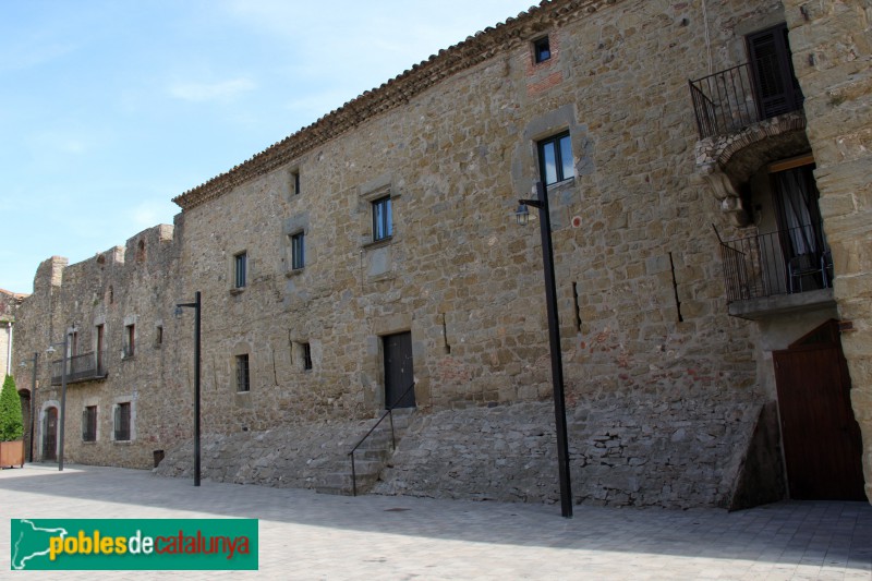 Verges - Recinte fortificat (Foto: Albert Esteves, 2016) Verges - Recinte fortificat